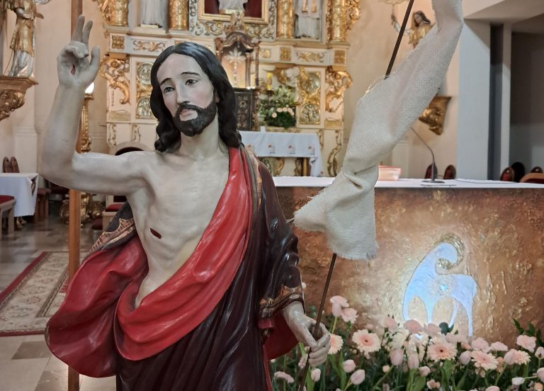 Jezus zmartwychwstaje
